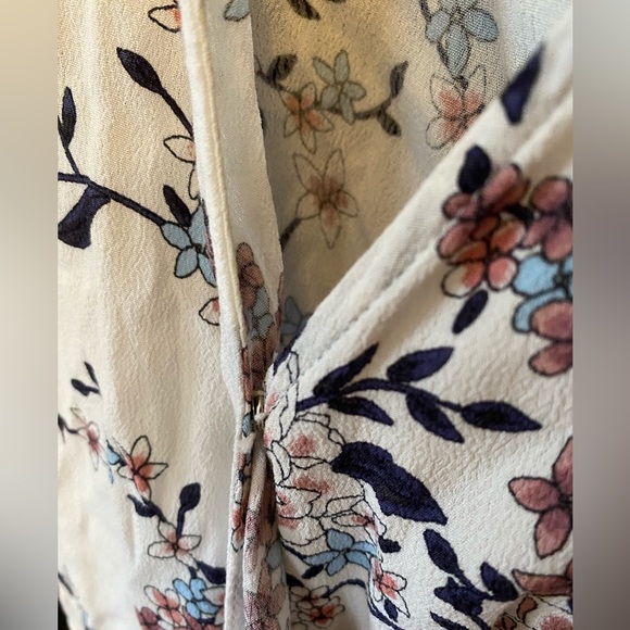 Dotti Floral Wrap Dress - Picture 5 of 8